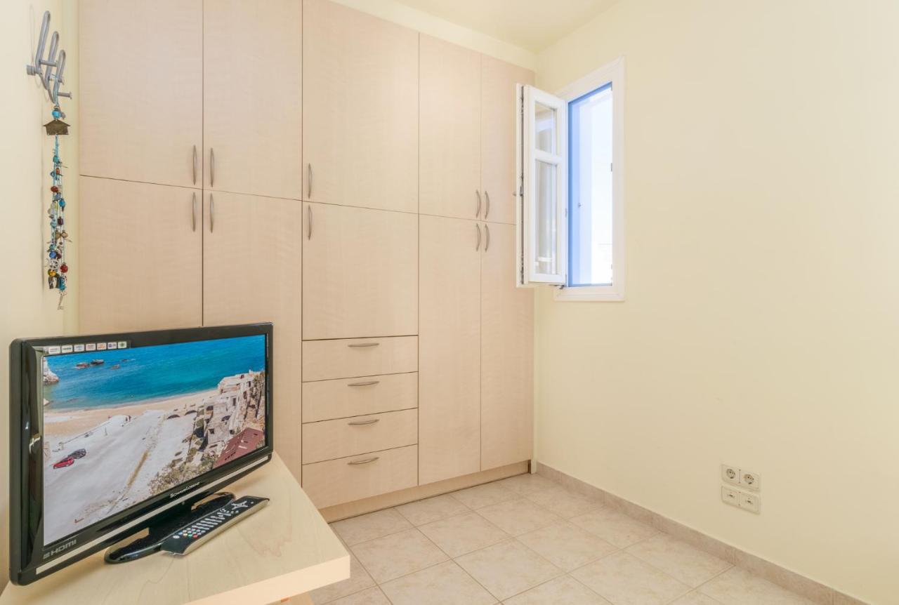 Il Porto Di Milos Adamantas  Exterior foto